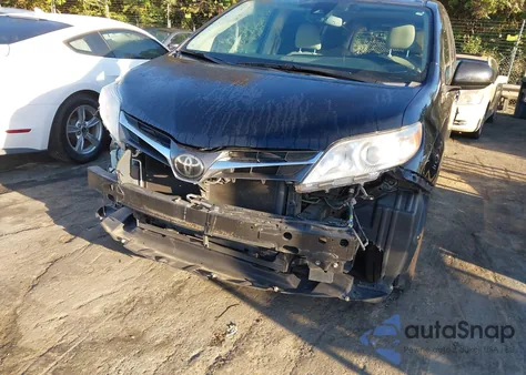 2018 Toyota Sienna Xle 8 Passenger from USA, damaged, VIN 5TDYZ3DC8JS918236